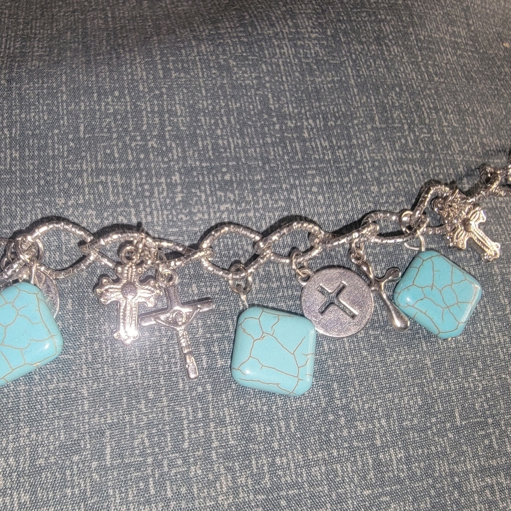 Misses faux Silver and turquoise  cross charms dangle Bracelet cute adjustable - Picture 6 of 7